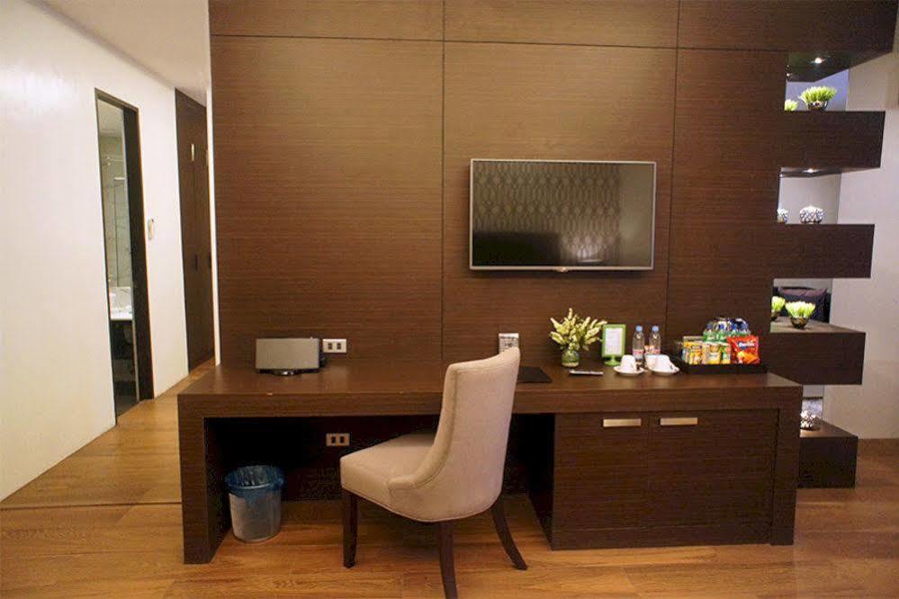 Lenox Hotel Dagupan City Exterior photo