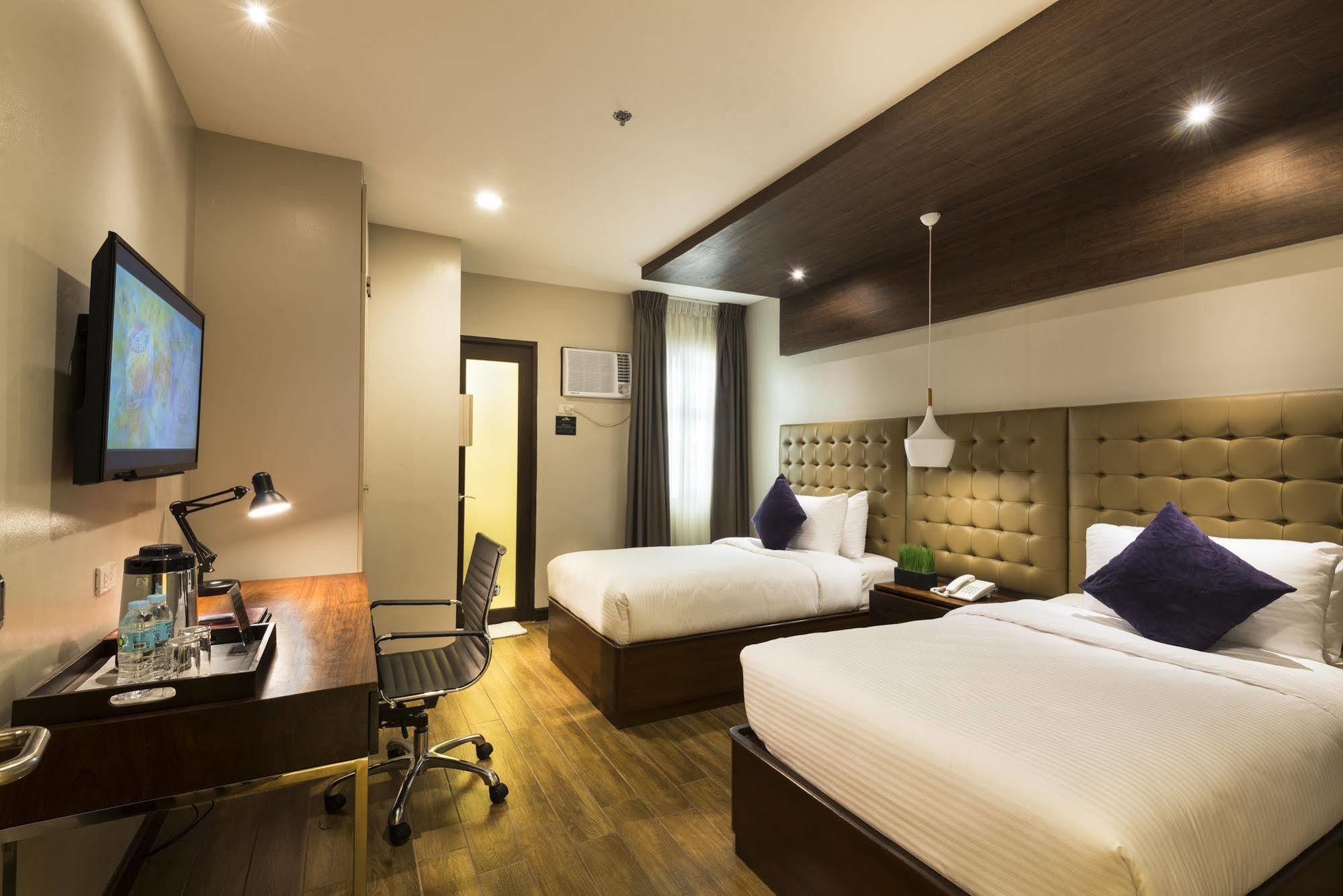 Lenox Hotel Dagupan City Exterior photo